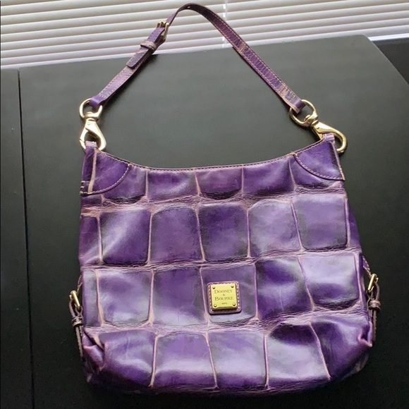 Dooney & Bourke Handbags - Dooney & Bourke Purse